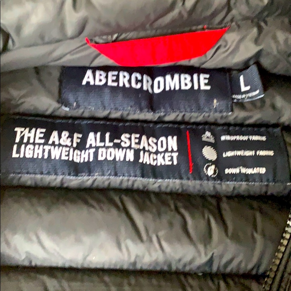 Lightweight Abercrombie & Fitch puffer